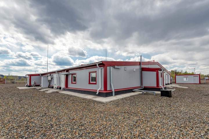 Location base vie de chantier, Cantal